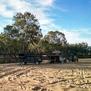 Ulupna Island - Image 6